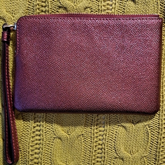 Shimmering red Coach wallet/wristlet - Picture 2 of 3